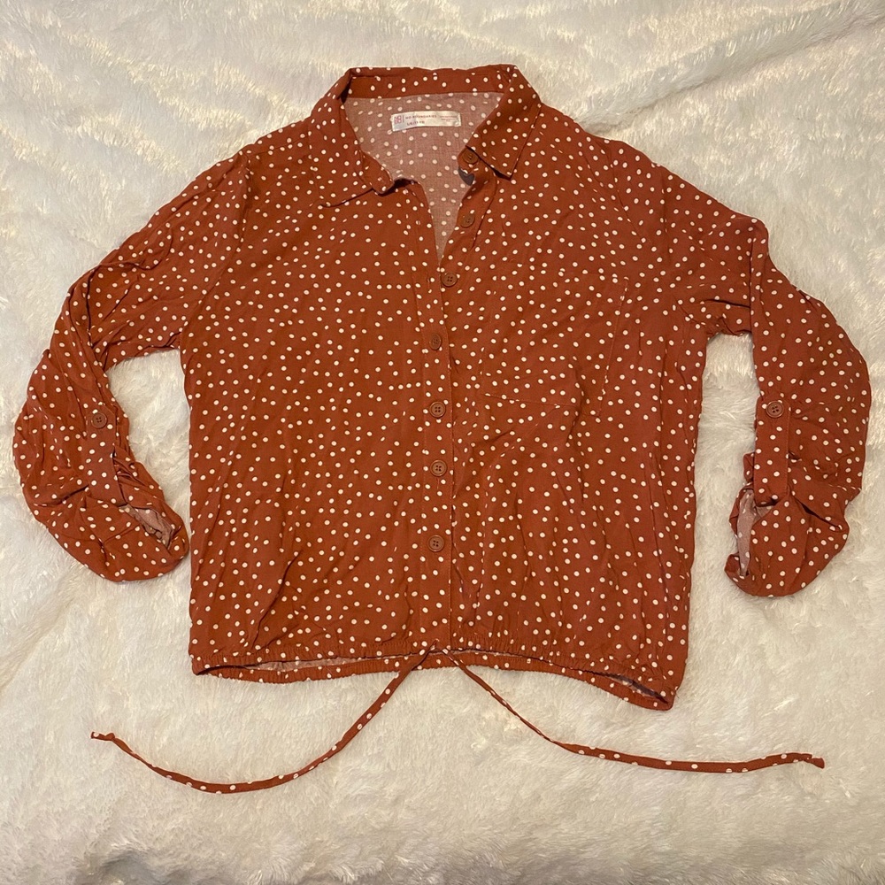 NO BOUNDARIES Polka Dot Crop Top
